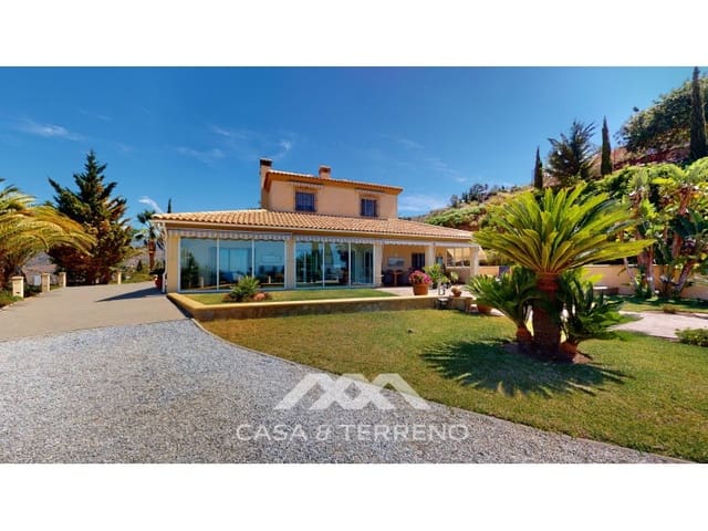 3 slaapkamer Villa te koop in Algarrobo met zwembad garage - € 698.000 (Ref: 7576010)