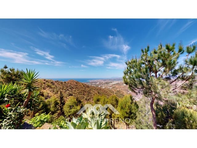 3 slaapkamer Villa te koop in Algarrobo met zwembad garage - € 698.000 (Ref: 7576010)