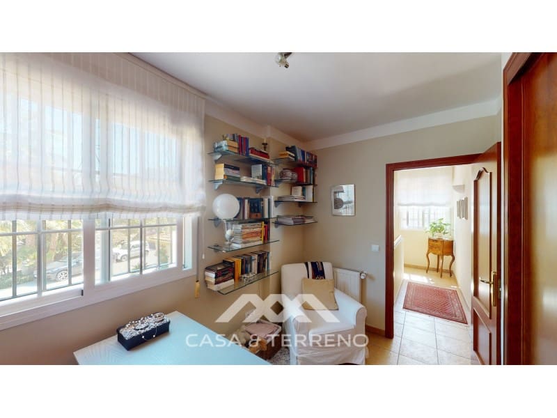 3 chambre Villa/Maison à vendre à Algarrobo avec piscine garage - 698 000 € (Ref: 7576010)