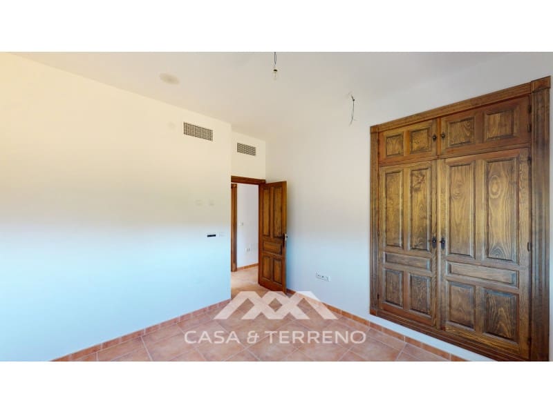 4 soveværelse Villa til salg i Colmenar - € 299.999 (Ref: 7666049)