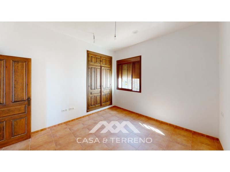 4 soveværelse Villa til salg i Colmenar - € 299.999 (Ref: 7666049)