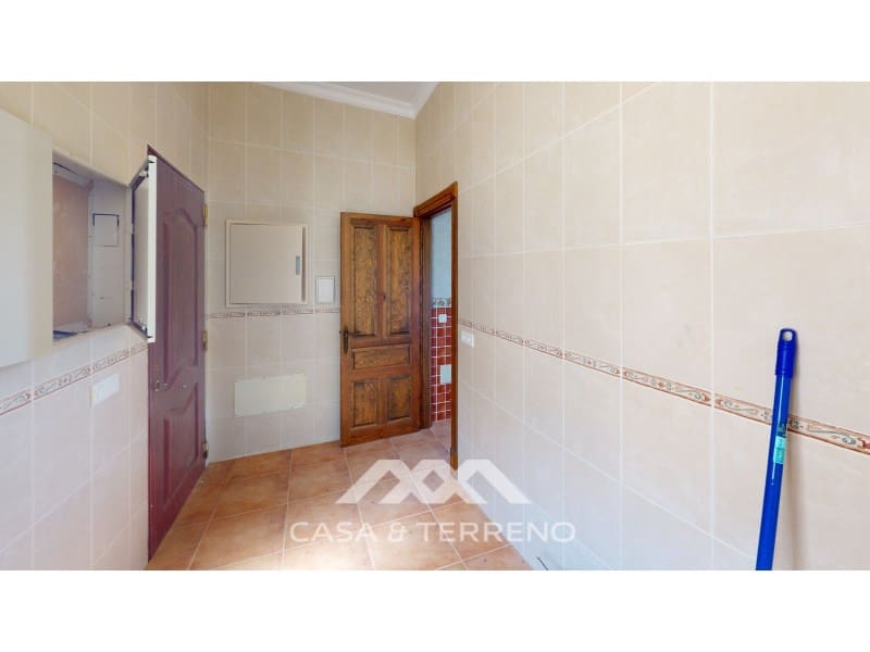 4 soveværelse Villa til salg i Colmenar - € 299.999 (Ref: 7666049)