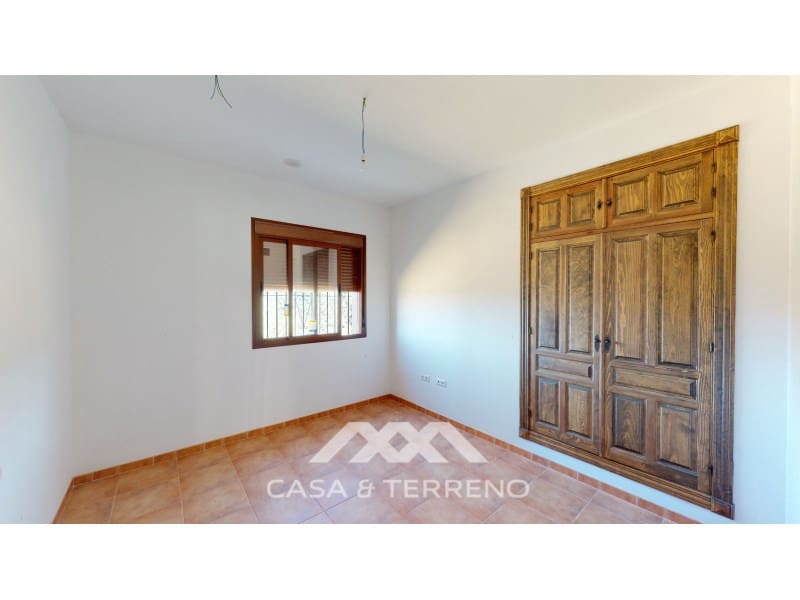 4 soveværelse Villa til salg i Colmenar - € 299.999 (Ref: 7666049)