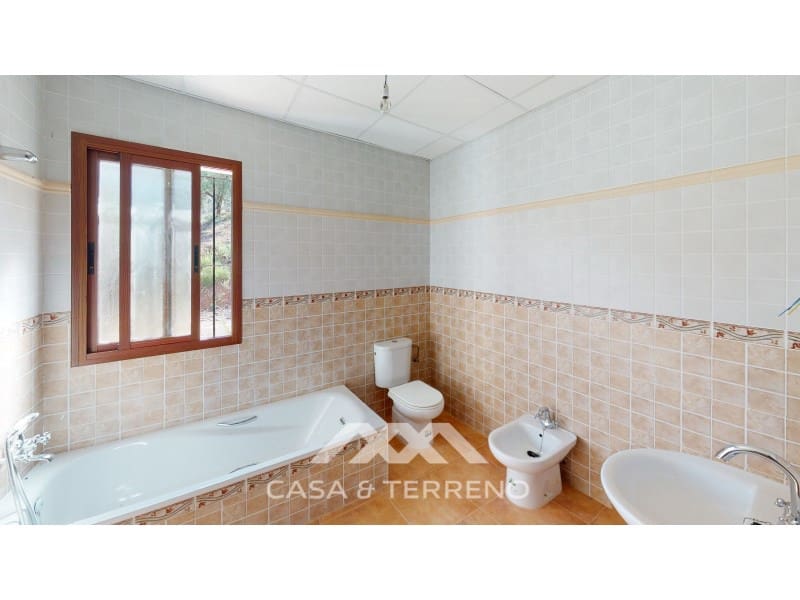 4 soveværelse Villa til salg i Colmenar - € 299.999 (Ref: 7666049)