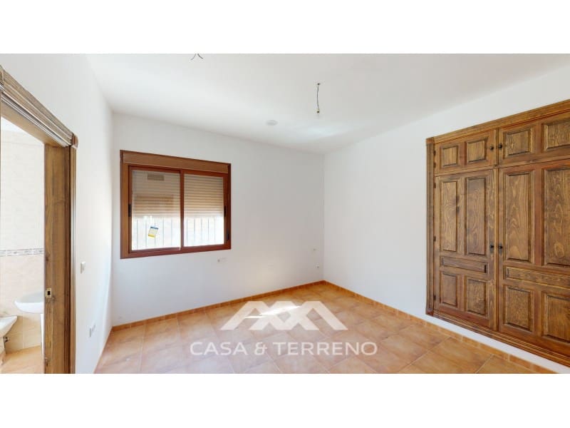 4 soveværelse Villa til salg i Colmenar - € 299.999 (Ref: 7666049)