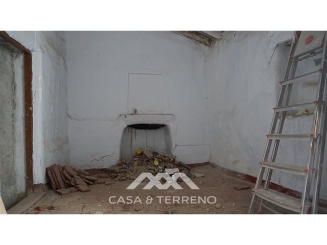 2 bedroom Townhouse for sale in Canillas de Aceituno - € 29,000 (Ref: 7684118)