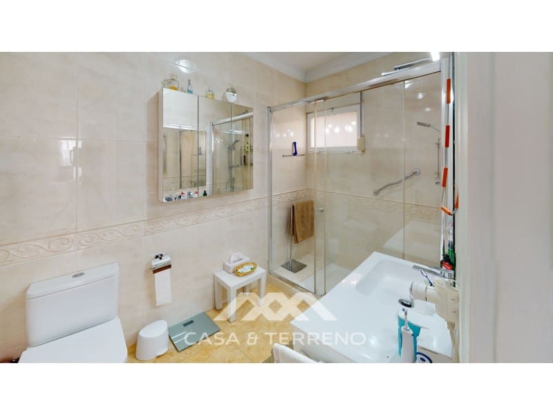 3 camera da letto Villa in vendita in Caleta de Velez con piscina - 390.000 € (Rif: 7775872)