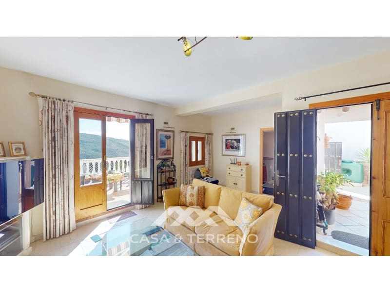 6 soveværelse Villa til salg i Iznajar - € 545.000 (Ref: 7898301)