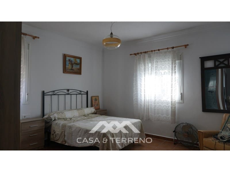 5 soveværelse Finca/Landehus til salg i Sayalonga - € 499.000 (Ref: 7929693)