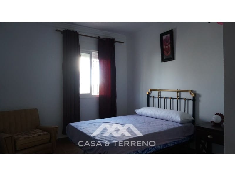 5 soveværelse Finca/Landehus til salg i Sayalonga - € 499.000 (Ref: 7929693)