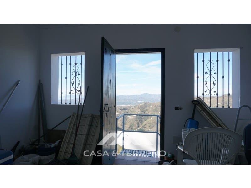 5 soveværelse Finca/Landehus til salg i Sayalonga - € 499.000 (Ref: 7929693)