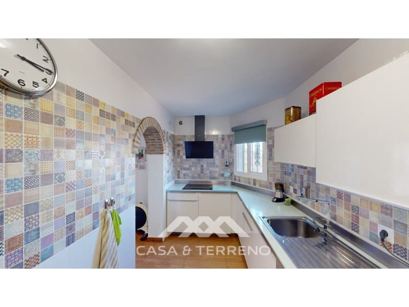 5 soveværelse Villa til salg i Arenas med swimmingpool garage - € 398.000 (Ref: 7955130)