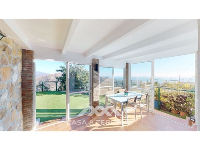 5 soverom Villa til salgs i Arenas med svømmebasseng garasje - € 398 000 (Ref: 7955130)