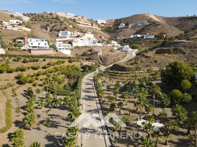 Tontti myytävänä paikassa El Peñoncillo, Torrox - 380 000 € (Ref: 7976874)