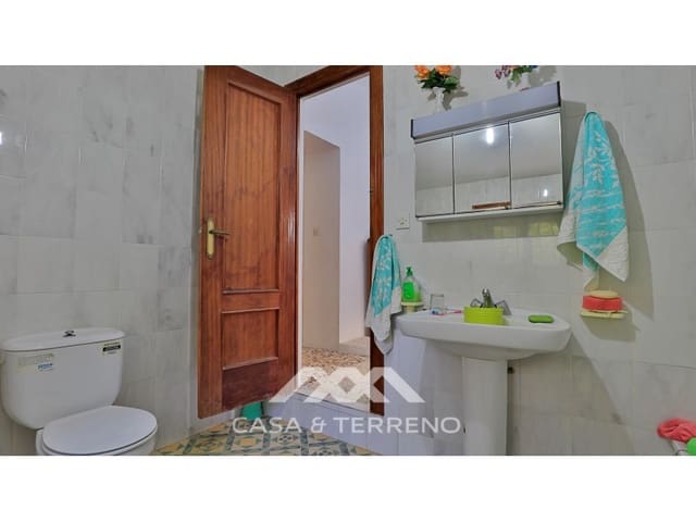 4 makuuhuone Maalaistalo myytävänä paikassa Comares - 135 000 € (Ref: 8041408)