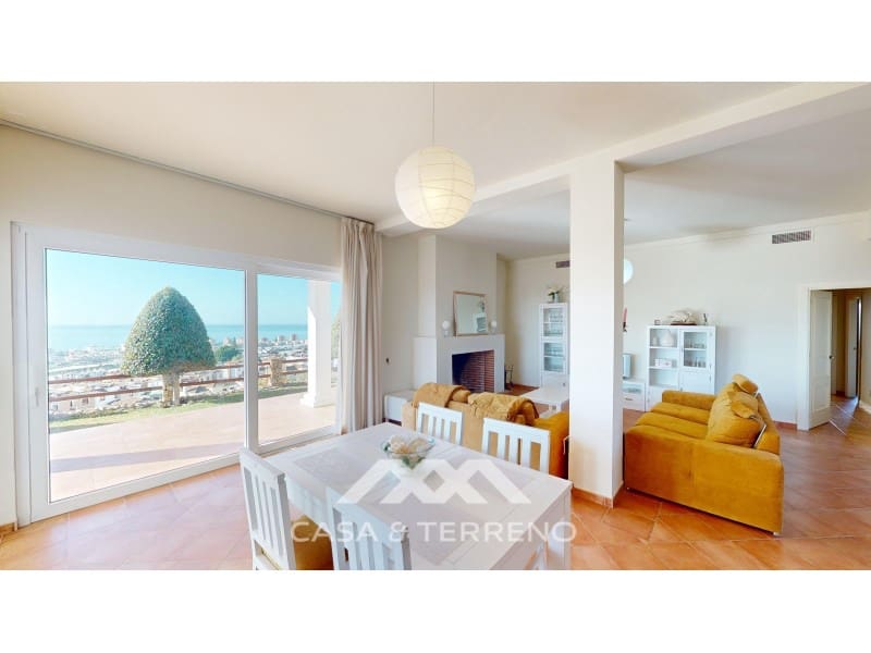 3 chambre Villa/Maison à vendre à Torrox-Costa avec garage - 675 000 € (Ref: 8052089)