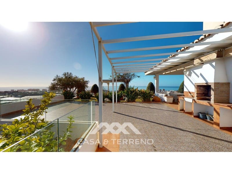 3 chambre Villa/Maison à vendre à Torrox-Costa avec garage - 675 000 € (Ref: 8052089)