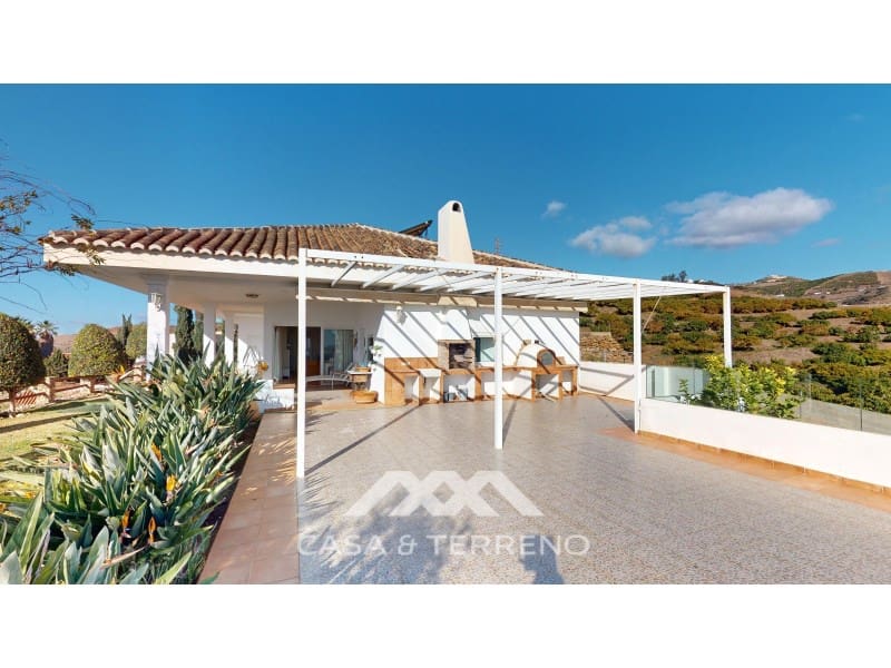 3 chambre Villa/Maison à vendre à Torrox-Costa avec garage - 675 000 € (Ref: 8052089)