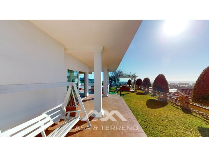 3 chambre Villa/Maison à vendre à Torrox-Costa avec garage - 675 000 € (Ref: 8052089)