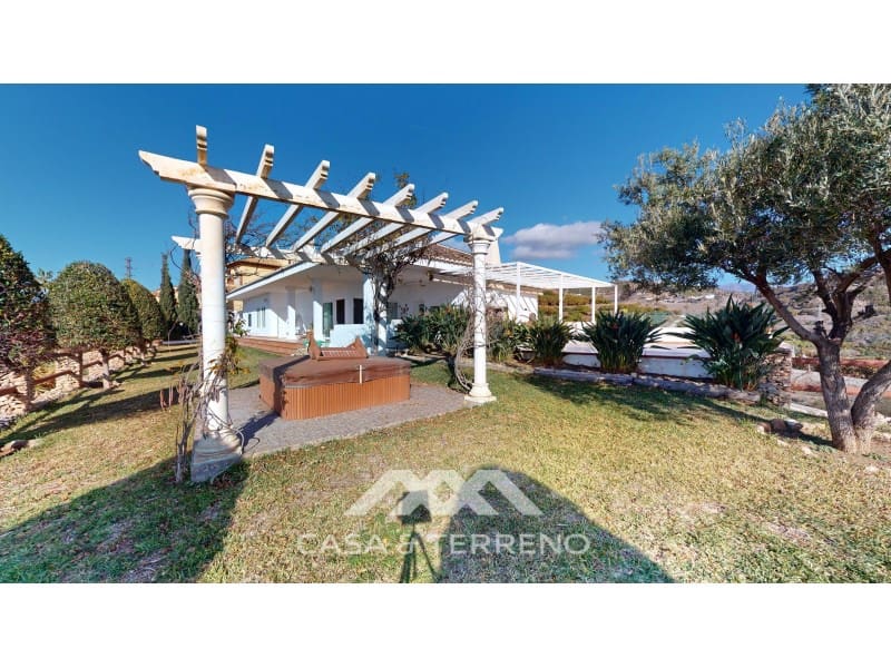 3 chambre Villa/Maison à vendre à Torrox-Costa avec garage - 675 000 € (Ref: 8052089)