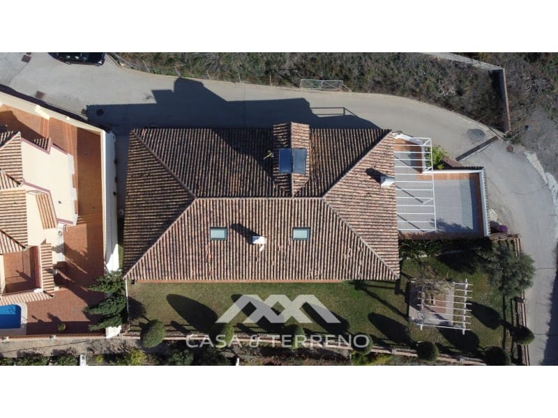 3 chambre Villa/Maison à vendre à Torrox-Costa avec garage - 675 000 € (Ref: 8052089)