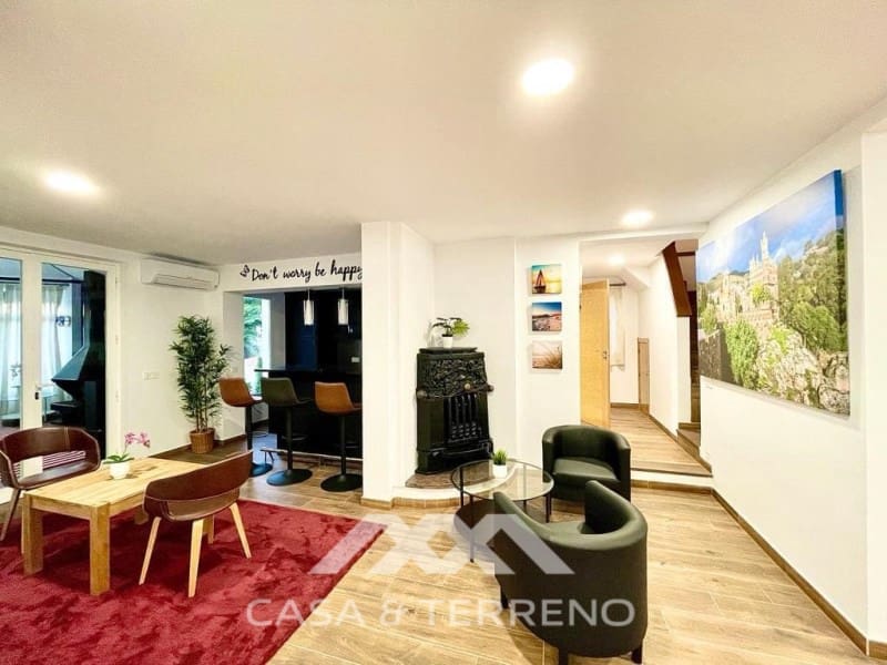 6 soveværelse Villa til salg i Caleta de Velez med swimmingpool garage - € 1.200.000 (Ref: 8066959)