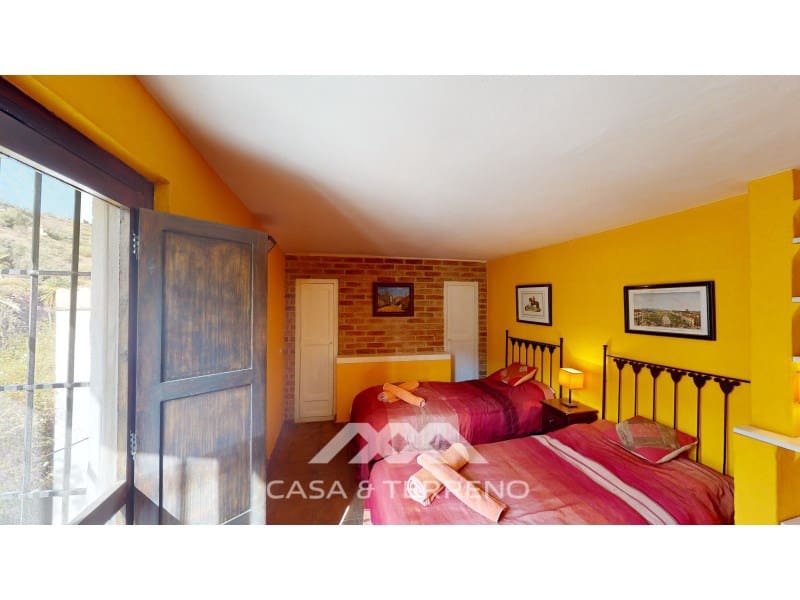 7 soveværelse Guesthouse/B & B til salg i Torrox med swimmingpool - € 880.000 (Ref: 8146344)