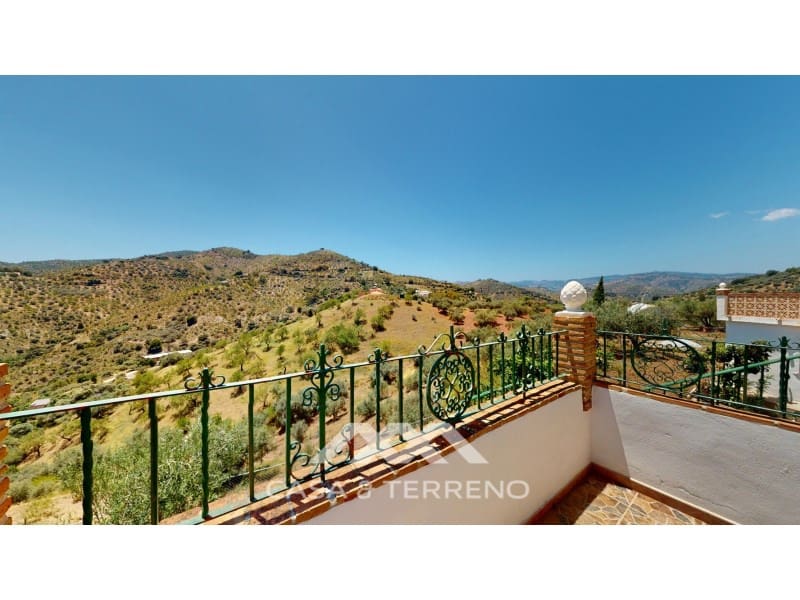 18 soveværelse Guesthouse/B & B til salg i Comares med swimmingpool - € 850.000 (Ref: 8146346)