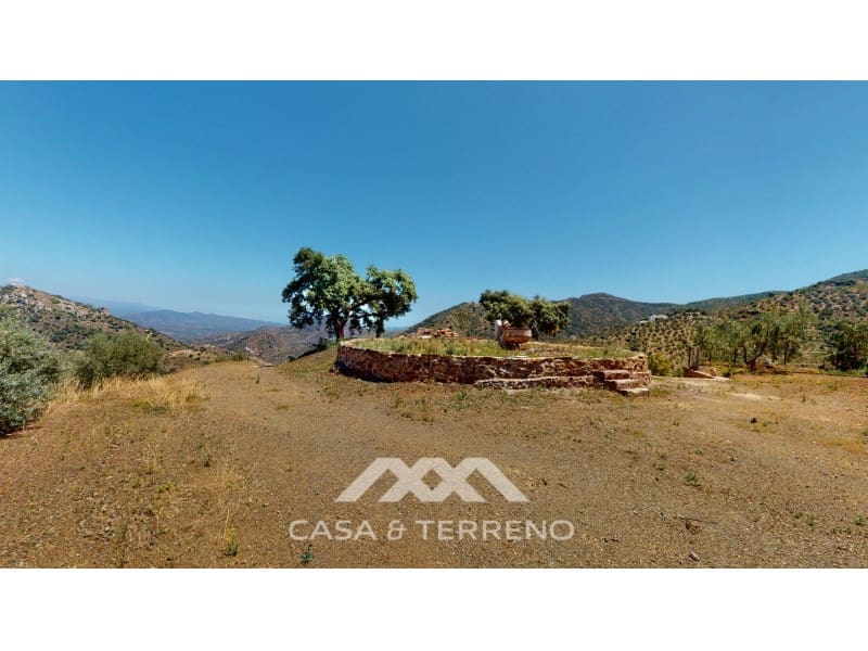 18 soveværelse Guesthouse/B & B til salg i Comares med swimmingpool - € 850.000 (Ref: 8146346)