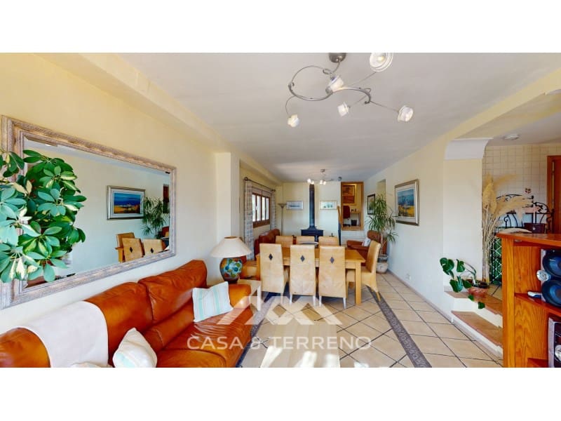 6 bedroom Guesthouse/B & B for sale in Iznajar - € 545,000 (Ref: 8146350)