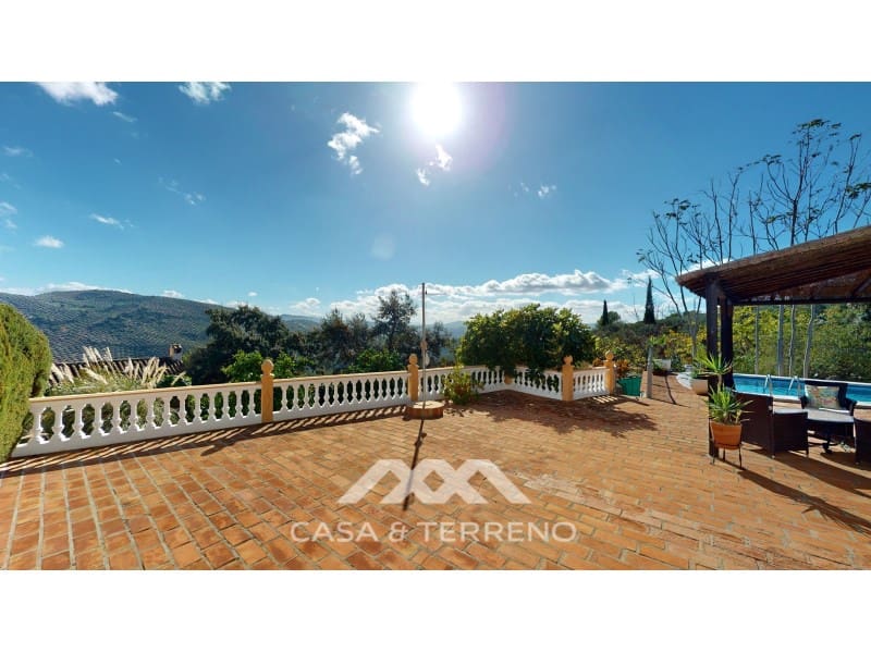 6 bedroom Guesthouse/B & B for sale in Iznajar - € 545,000 (Ref: 8146350)