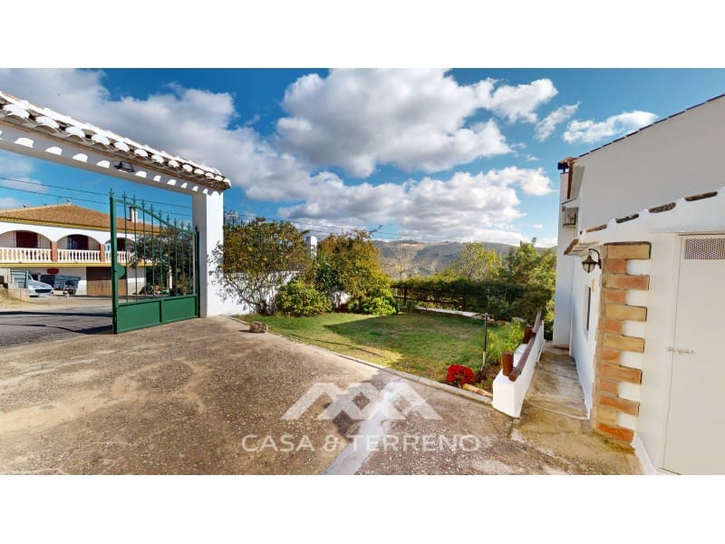 6 bedroom Guesthouse/B & B for sale in Iznajar - € 545,000 (Ref: 8146350)