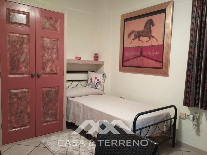 6 bedroom Guesthouse/B & B for sale in Iznajar - € 545,000 (Ref: 8146350)