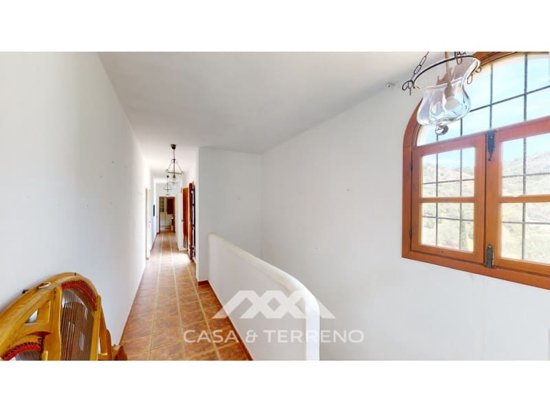 5 soveværelse Guesthouse/B & B til salg i Sedella med swimmingpool garage - € 398.000 (Ref: 8146352)