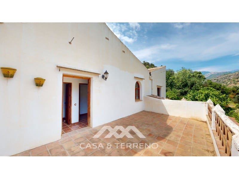 5 soveværelse Guesthouse/B & B til salg i Sedella med swimmingpool garage - € 398.000 (Ref: 8146352)