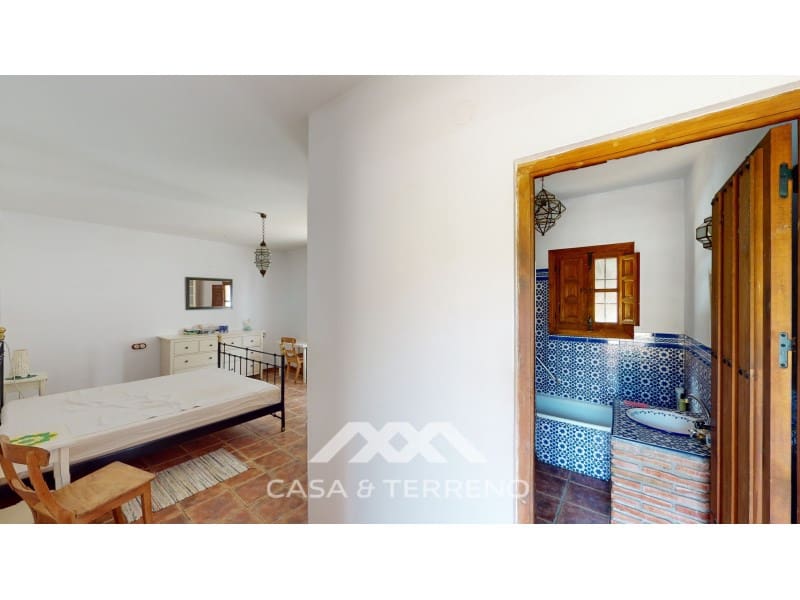 5 soveværelse Guesthouse/B & B til salg i Sedella med swimmingpool garage - € 398.000 (Ref: 8146352)