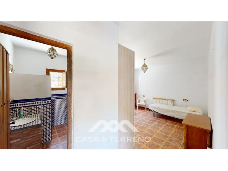 5 soveværelse Guesthouse/B & B til salg i Sedella med swimmingpool garage - € 398.000 (Ref: 8146352)