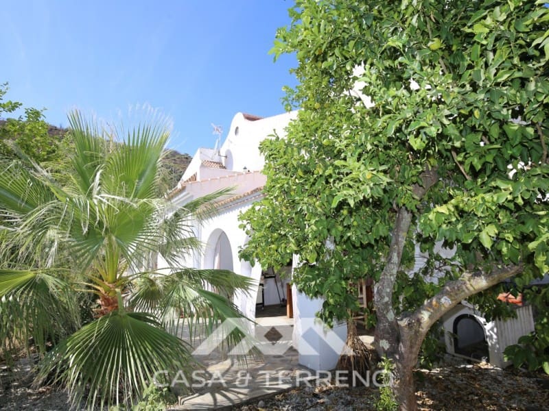 5 soveværelse Guesthouse/B & B til salg i Sedella med swimmingpool garage - € 398.000 (Ref: 8146352)