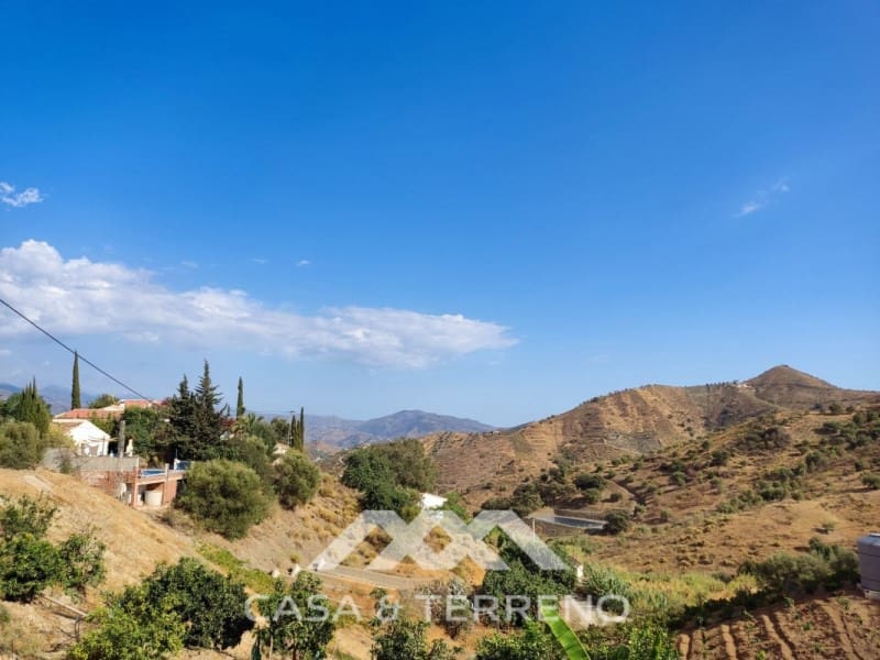 6 soveværelse Guesthouse/B & B til salg i Vinuela med swimmingpool - € 349.000 (Ref: 8146353)