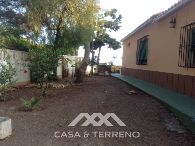 6 bedroom Guesthouse/B & B for sale in Benajarafe - € 950,000 (Ref: 8166073)