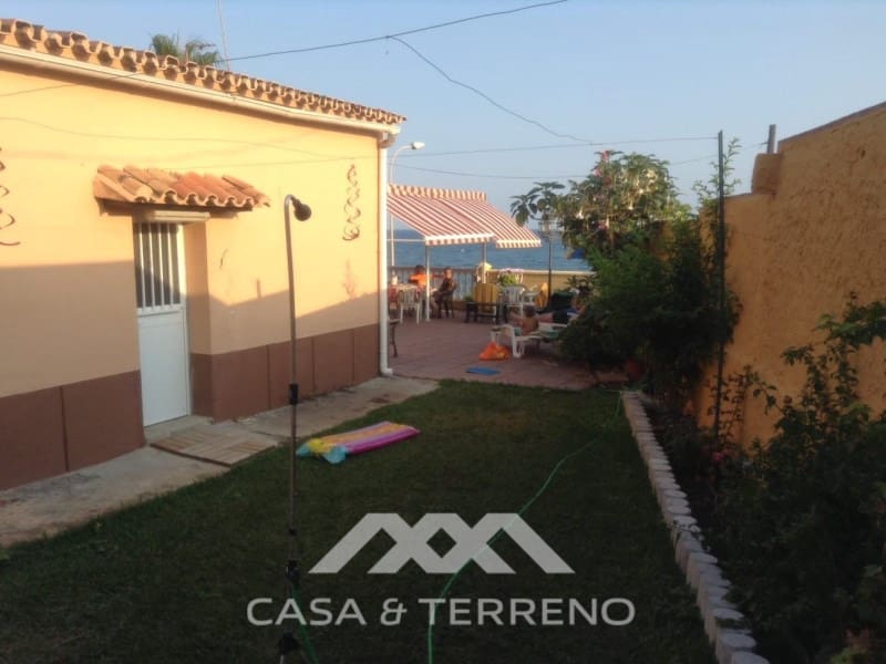 6 bedroom Guesthouse/B & B for sale in Benajarafe - € 950,000 (Ref: 8166073)