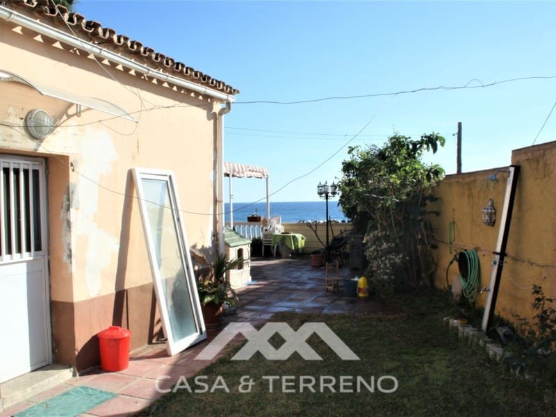 6 bedroom Guesthouse/B & B for sale in Benajarafe - € 950,000 (Ref: 8166073)