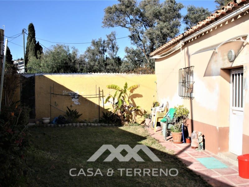 6 bedroom Guesthouse/B & B for sale in Benajarafe - € 950,000 (Ref: 8166073)
