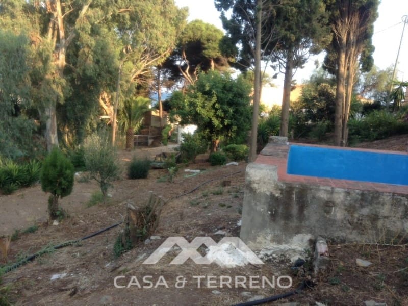 6 bedroom Guesthouse/B & B for sale in Benajarafe - € 950,000 (Ref: 8166073)