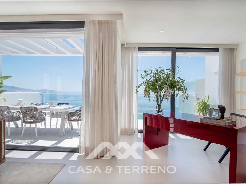 3 chambre Villa/Maison à vendre à Almunecar avec piscine garage - 1 350 000 € (Ref: 8184063)