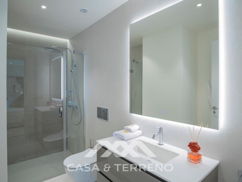 3 chambre Villa/Maison à vendre à Almunecar avec piscine garage - 1 350 000 € (Ref: 8184063)