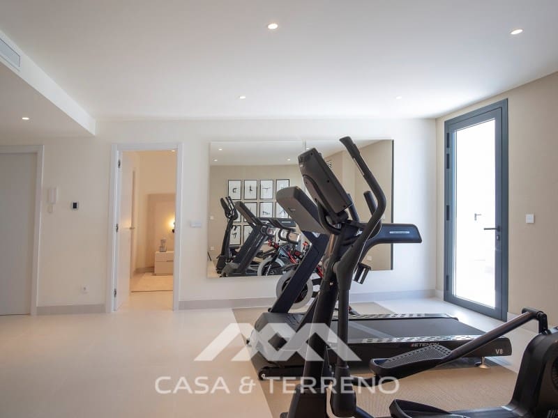 3 chambre Villa/Maison à vendre à Almunecar avec piscine garage - 1 350 000 € (Ref: 8184063)