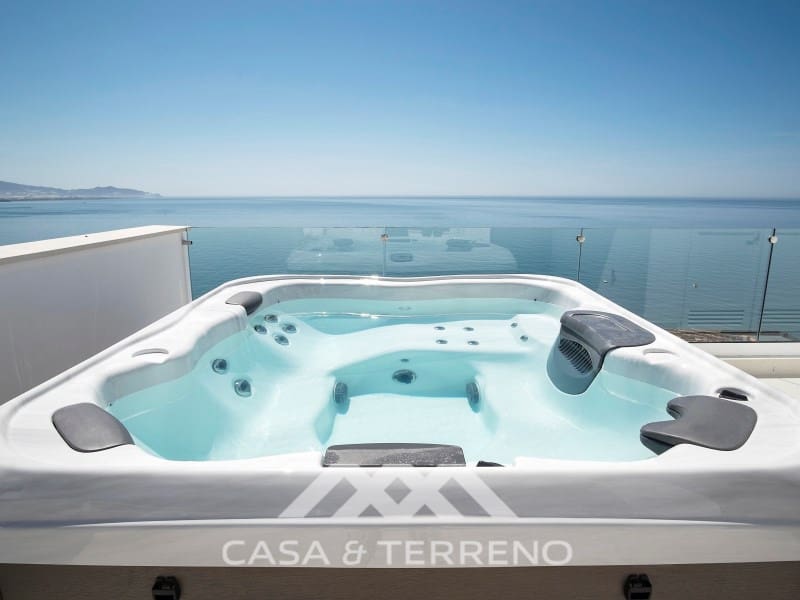 5 soveværelse Villa til salg i Almunecar med swimmingpool garage - € 2.850.000 (Ref: 8184064)