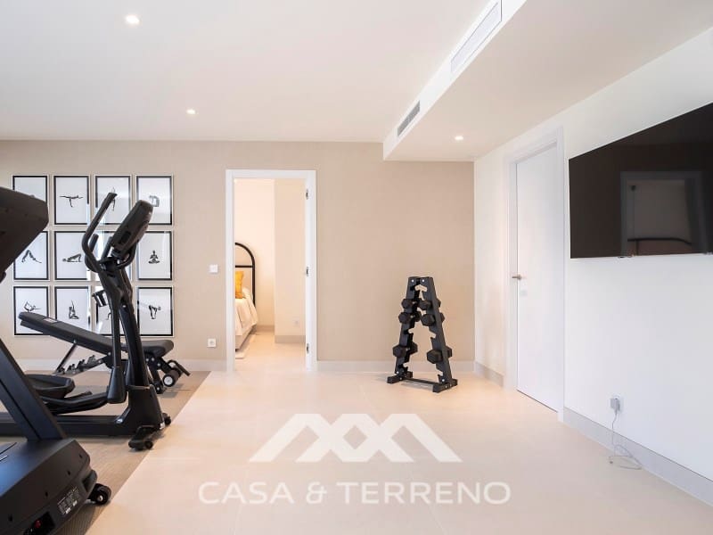 5 soveværelse Villa til salg i Almunecar med swimmingpool garage - € 2.850.000 (Ref: 8184064)