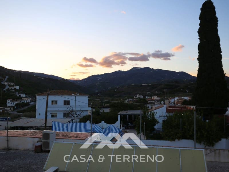 6 soveværelse Guesthouse/B & B til salg i Benamargosa med garage - € 478.000 (Ref: 8187467)